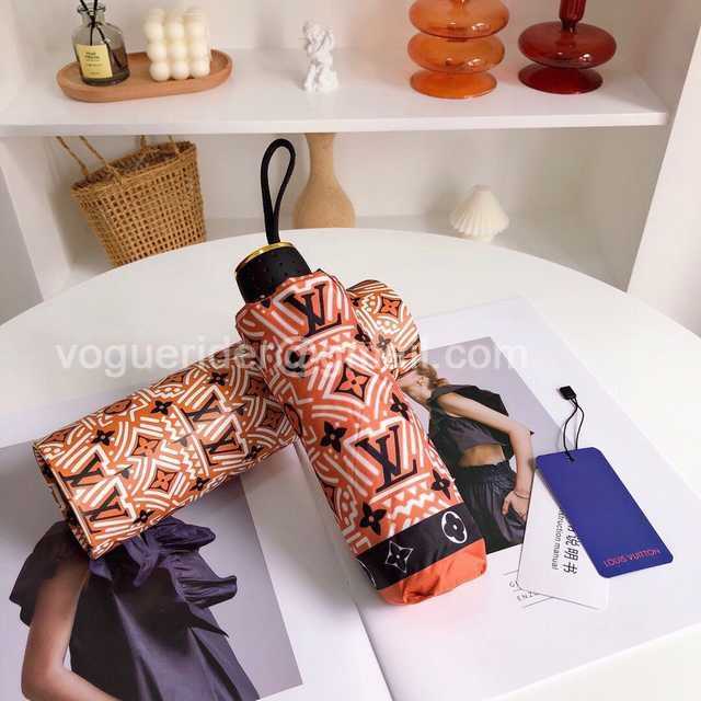 UM10030 LV UM10030 LV