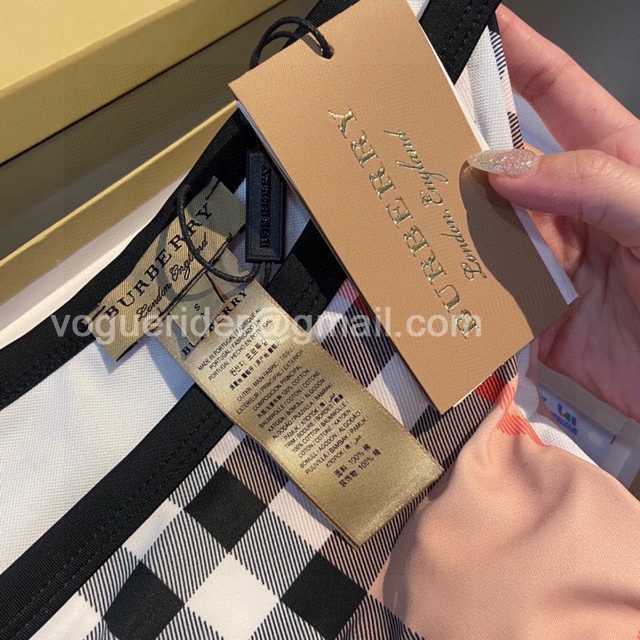 WE10005 Burberry WE10005 Burberry