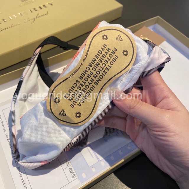 WE10005 Burberry WE10005 Burberry