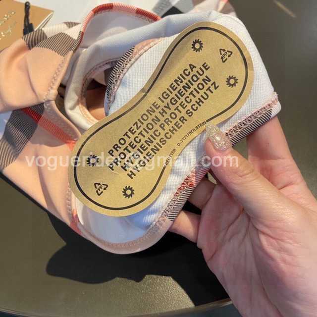 WE10006 Burberry WE10006 Burberry