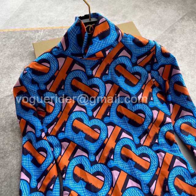 WE10015 Burberry WE10015 Burberry