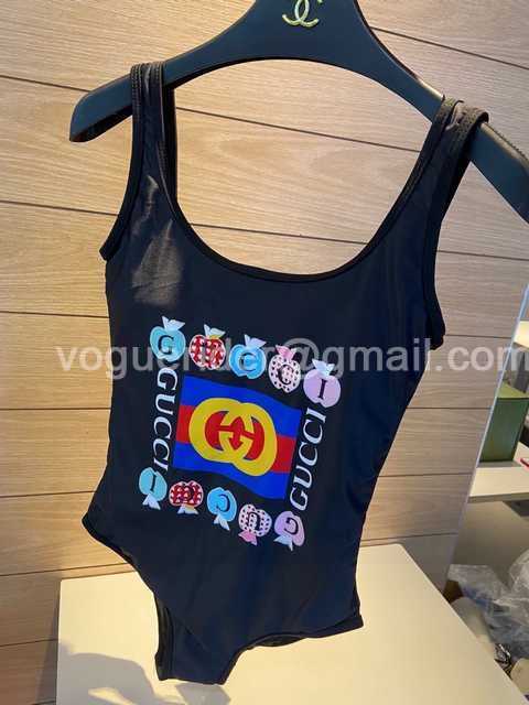 WE10029 Gucci WE10029 Gucci