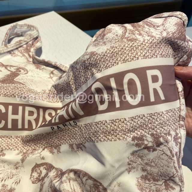 WE10044 Dior WE10044 Dior