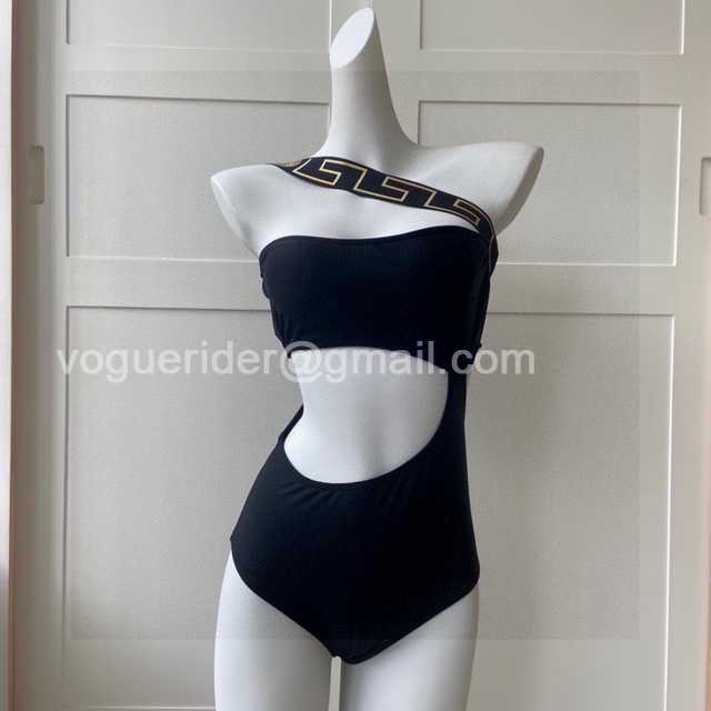 WE10052 Versace WE10052 Versace
