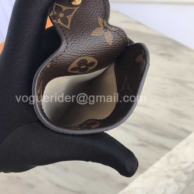 DE10001 LV Glasses case DE10001 LV Glasses case