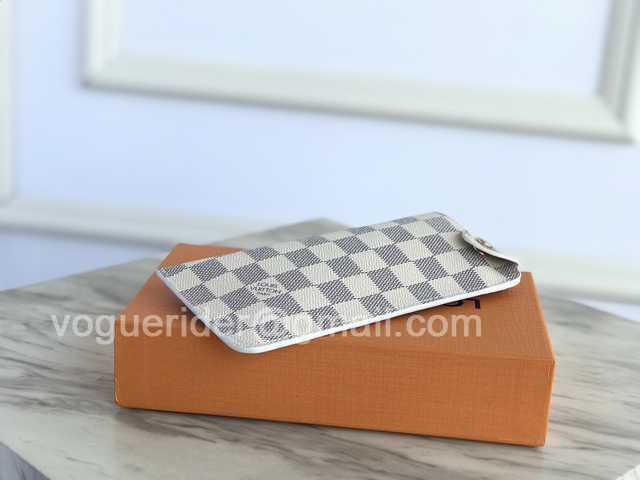 DE10001 LV Glasses case DE10001 LV Glasses case