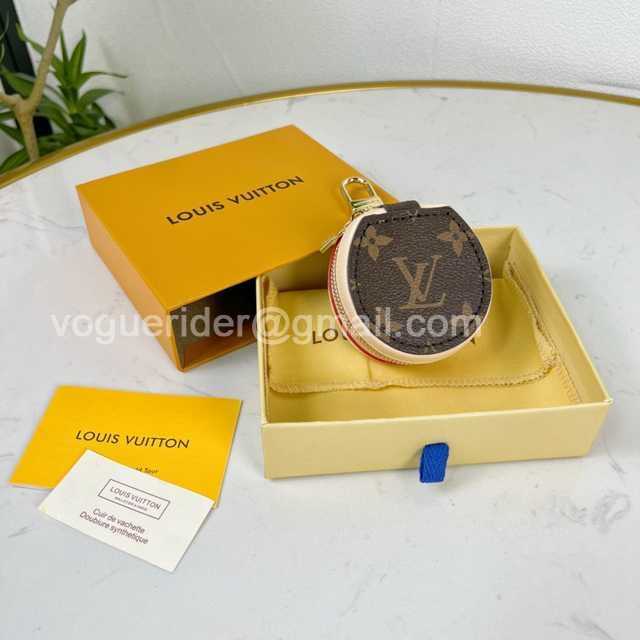 DE10007 LV Earphone Bag DE10007 LV Earphone Bag