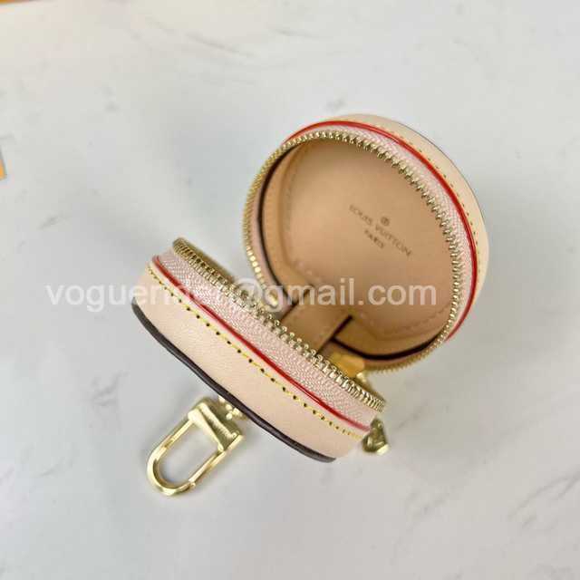 DE10007 LV Earphone Bag DE10007 LV Earphone Bag