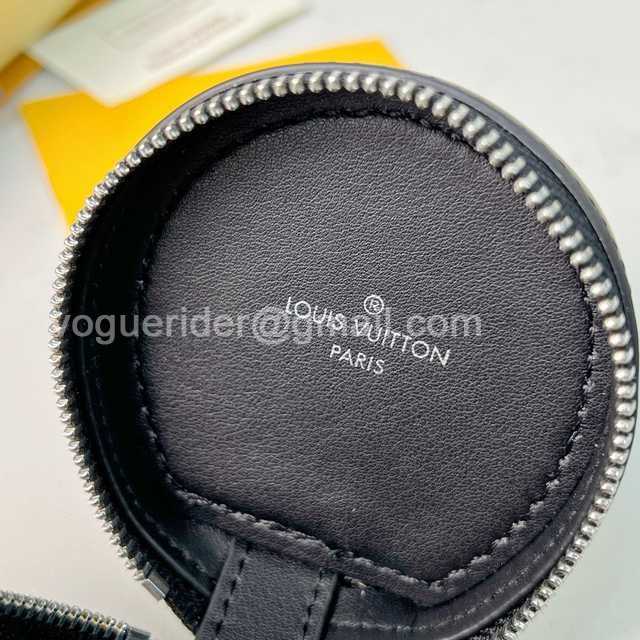 DE10007 LV Earphone Bag DE10007 LV Earphone Bag