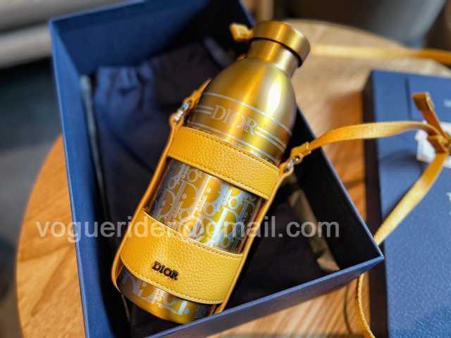 DE10008 Dior Vacuum Bottle