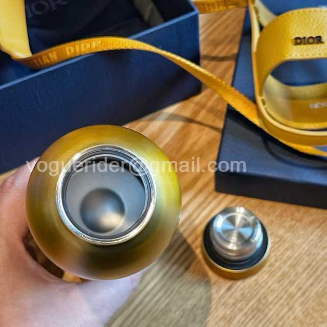 DE10008 Dior Vacuum Bottle
