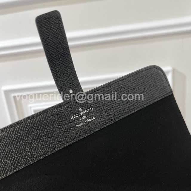DE10009 LV Watch Case DE10009 LV Watch Case