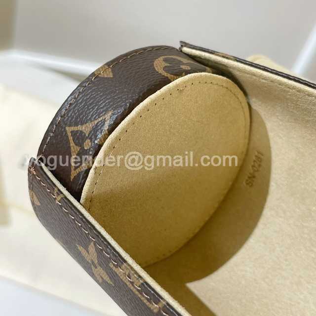 DE10009 LV Watch Case DE10009 LV Watch Case