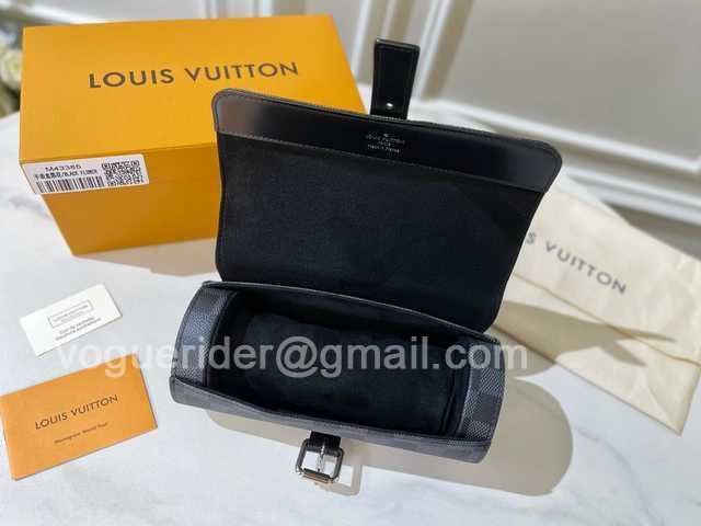 DE10009 LV Watch Case DE10009 LV Watch Case