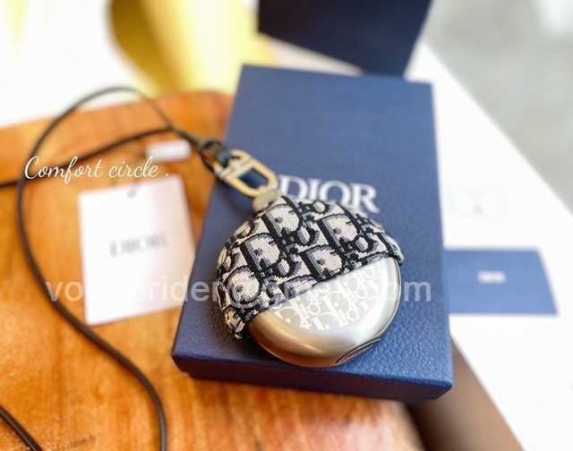DE10010 Dior Small wine pot DE10010 Dior Small wine pot