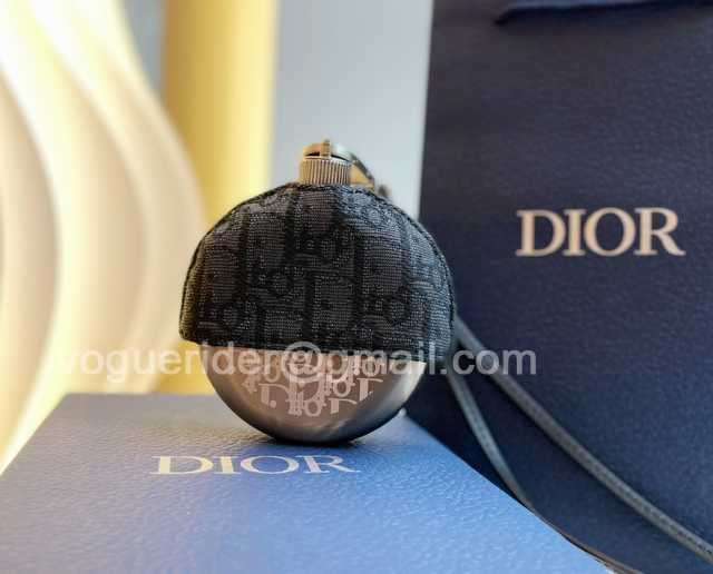 DE10010 Dior Small wine pot DE10010 Dior Small wine pot