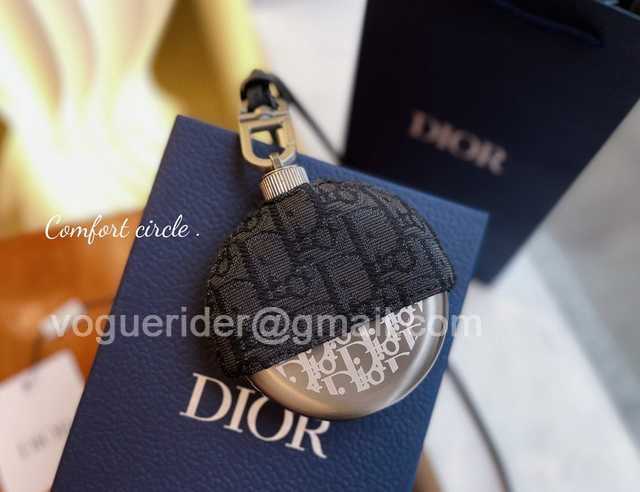 DE10010 Dior Small wine pot DE10010 Dior Small wine pot