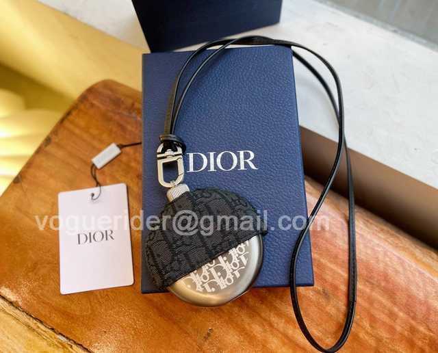 DE10010 Dior Small wine pot DE10010 Dior Small wine pot