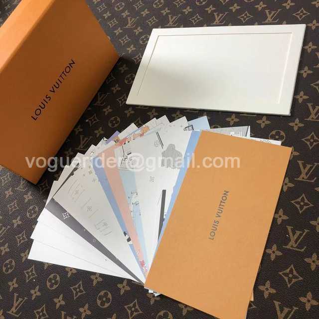 DE10011 LV color pencils suit DE10011 LV color pencils suit