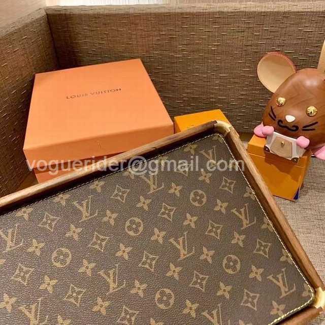 DE10014 LV Walnut tray DE10014 LV Walnut tray