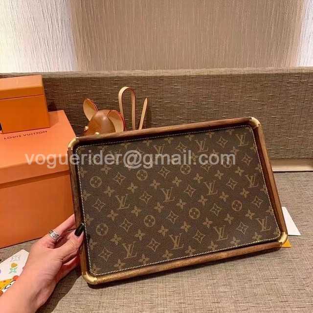 DE10014 LV Walnut tray DE10014 LV Walnut tray