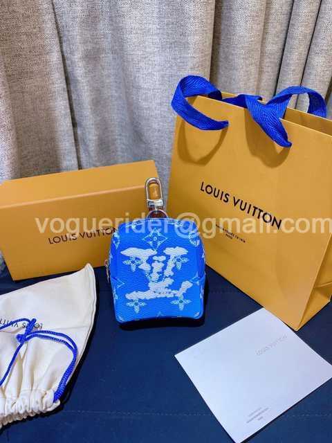 DE10018 LV Hangings/Wallet DE10018 LV Hangings/Wallet