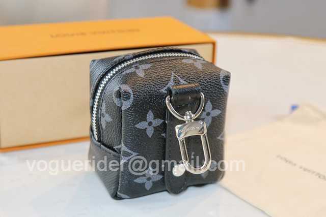 DE10018 LV Hangings/Wallet DE10018 LV Hangings/Wallet