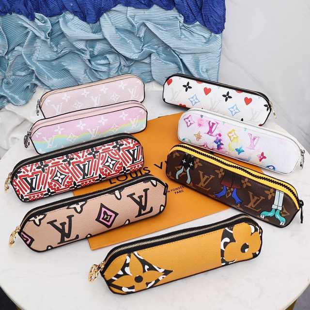 DE10019 LV Pencil Case