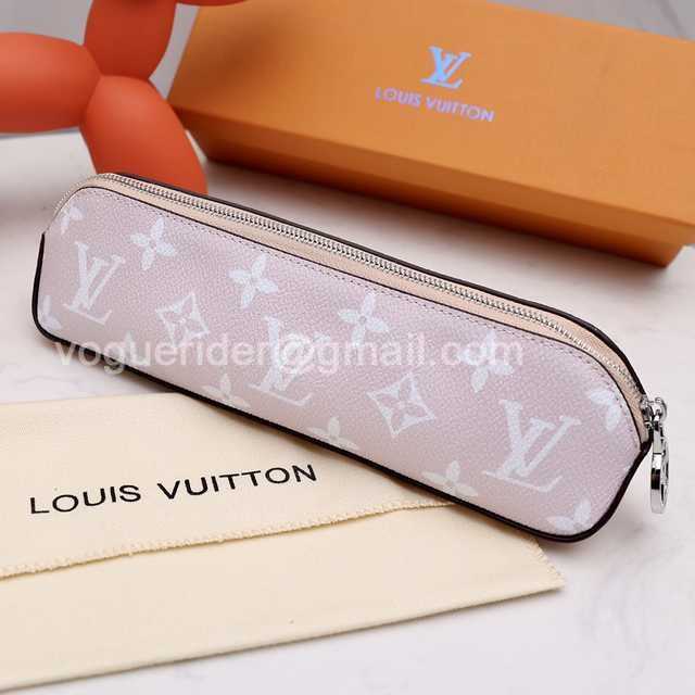 DE10019 LV Pencil Case DE10019 LV Pencil Case