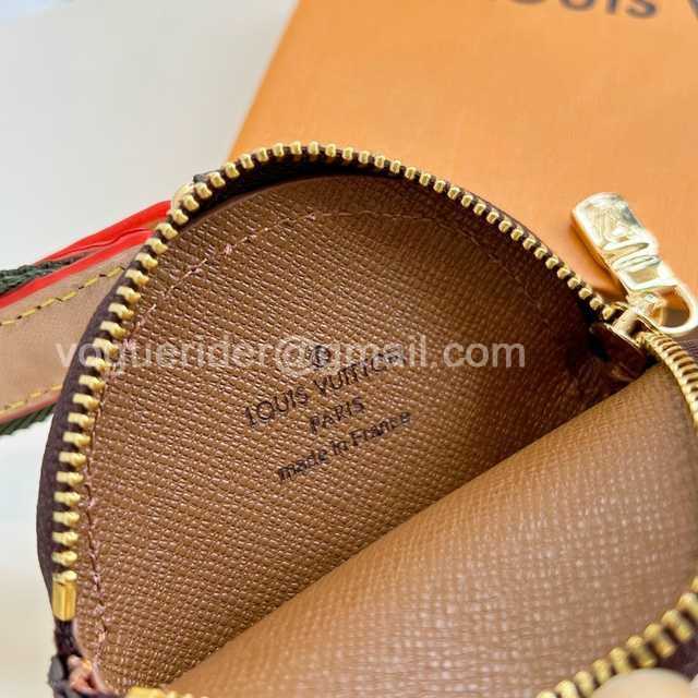DE10022 LV Hangings/Wallet DE10022 LV Hangings/Wallet