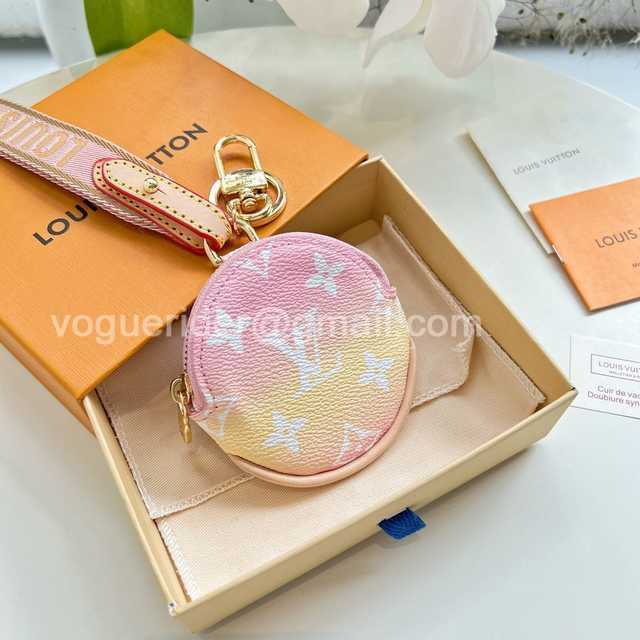 DE10022 LV Hangings/Wallet DE10022 LV Hangings/Wallet