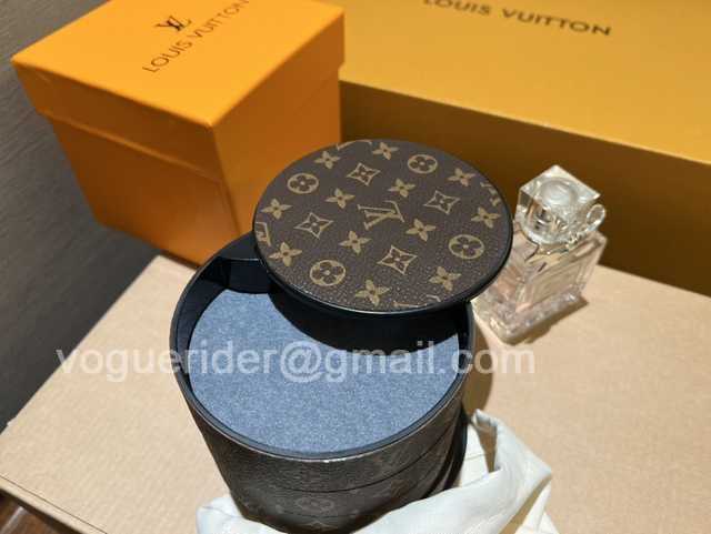 DE10024 LV Jewelry case DE10024 LV Jewelry case
