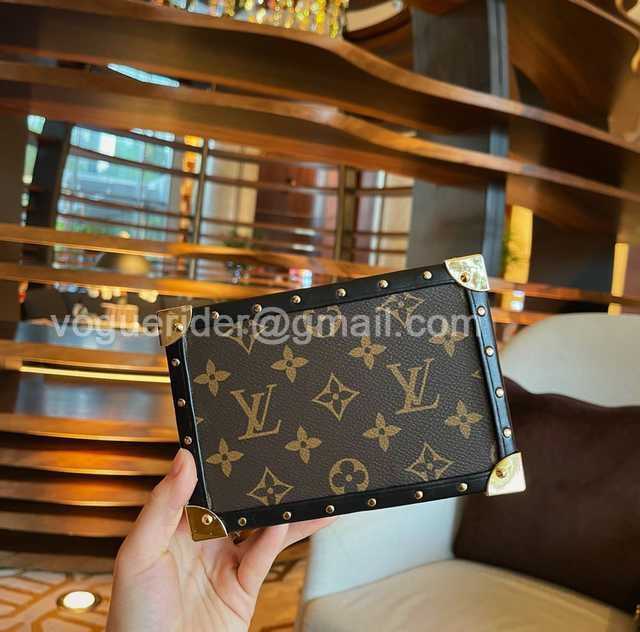 DE10025 LV Jewelry Case DE10025 LV Jewelry Case