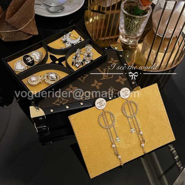 DE10025 LV Jewelry Case DE10025 LV Jewelry Case