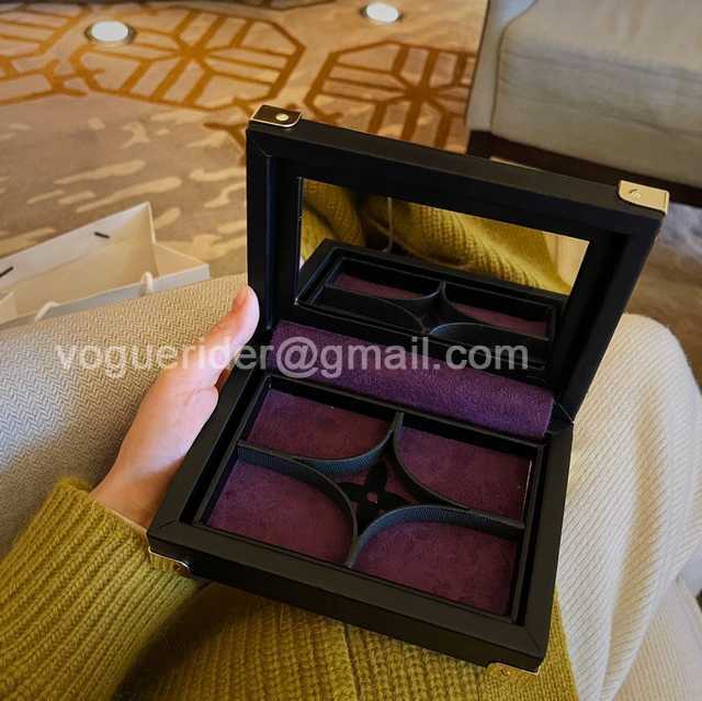 DE10025 LV Jewelry Case DE10025 LV Jewelry Case