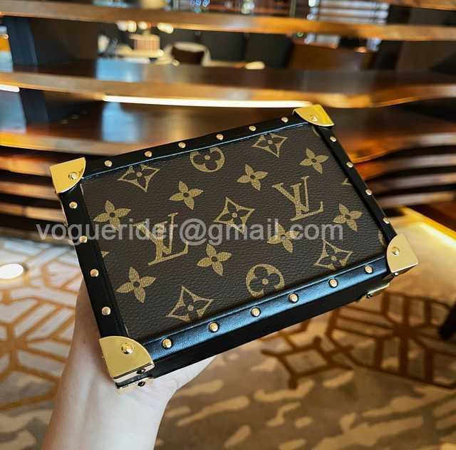 DE10025 LV Jewelry Case DE10025 LV Jewelry Case