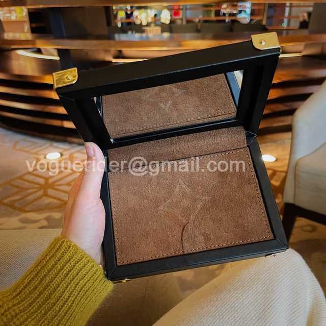DE10025 LV Jewelry Case DE10025 LV Jewelry Case
