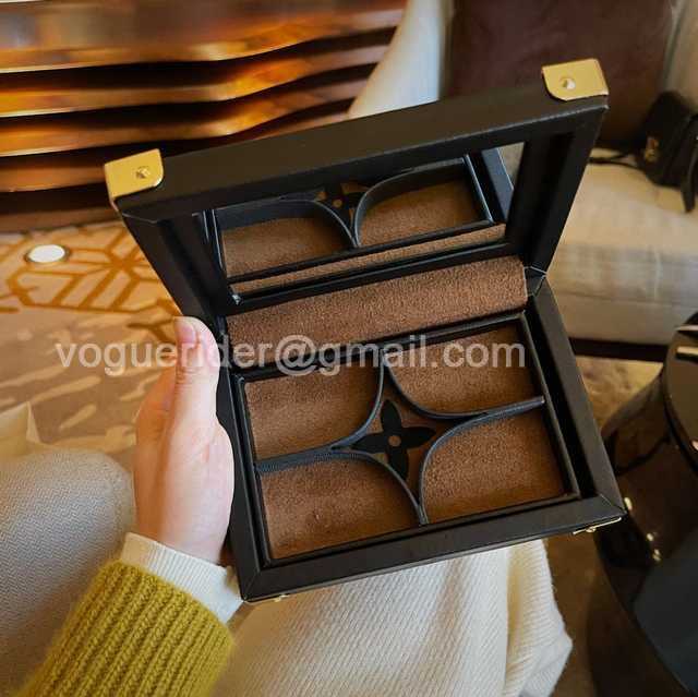DE10025 LV Jewelry Case DE10025 LV Jewelry Case